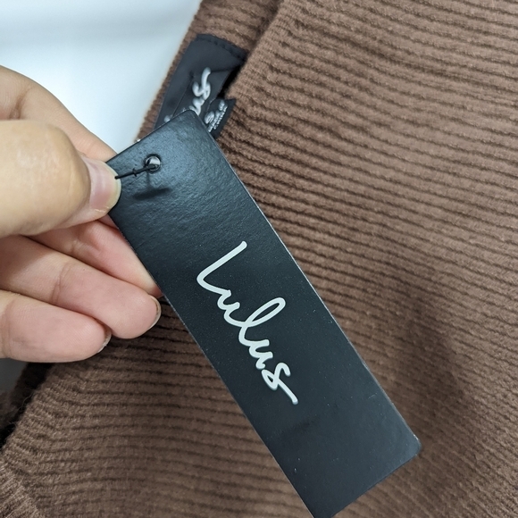 NWT LULU'S Faux Wrap Belted Dolman Sweater - Picture 6 of 8